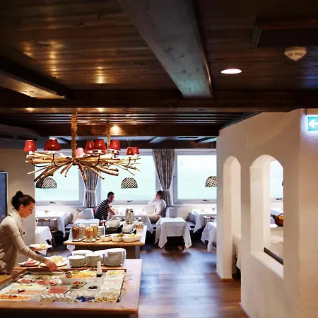 Hotel Der Baer Ellmau