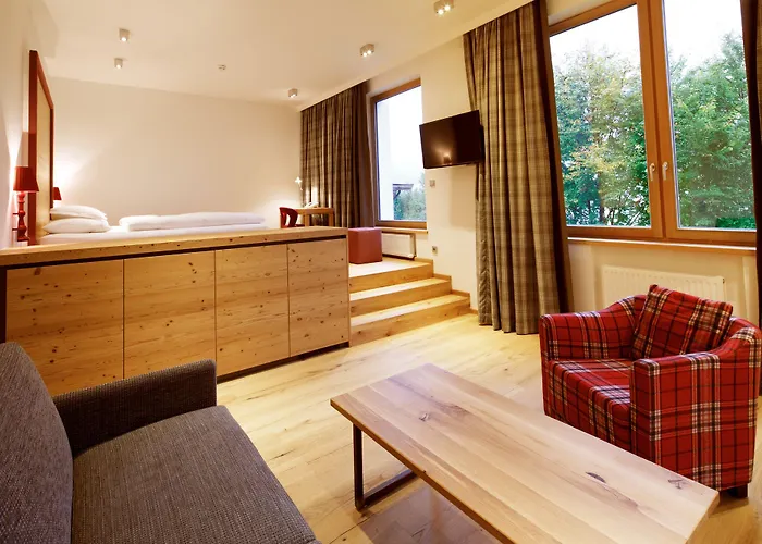 Отель Der Baer Элльмау