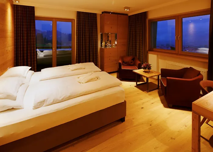 Der Baer Отель 4*