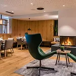 Hotel Der Baer 4*