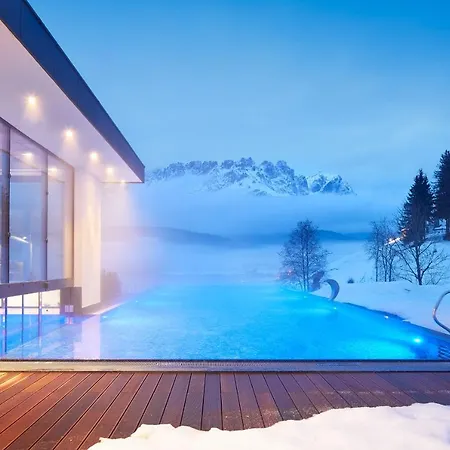 Der Baer 4* المو