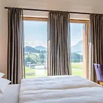 Szálloda Der Baer 4*
