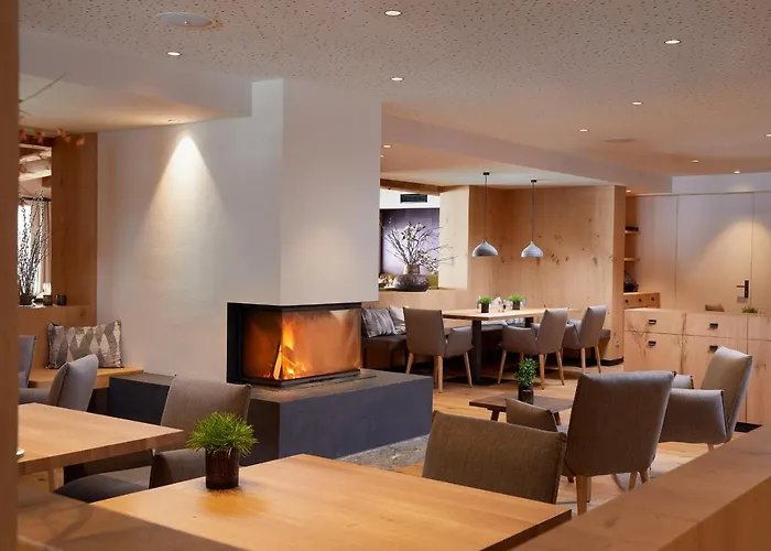 Отель Der Baer 4*